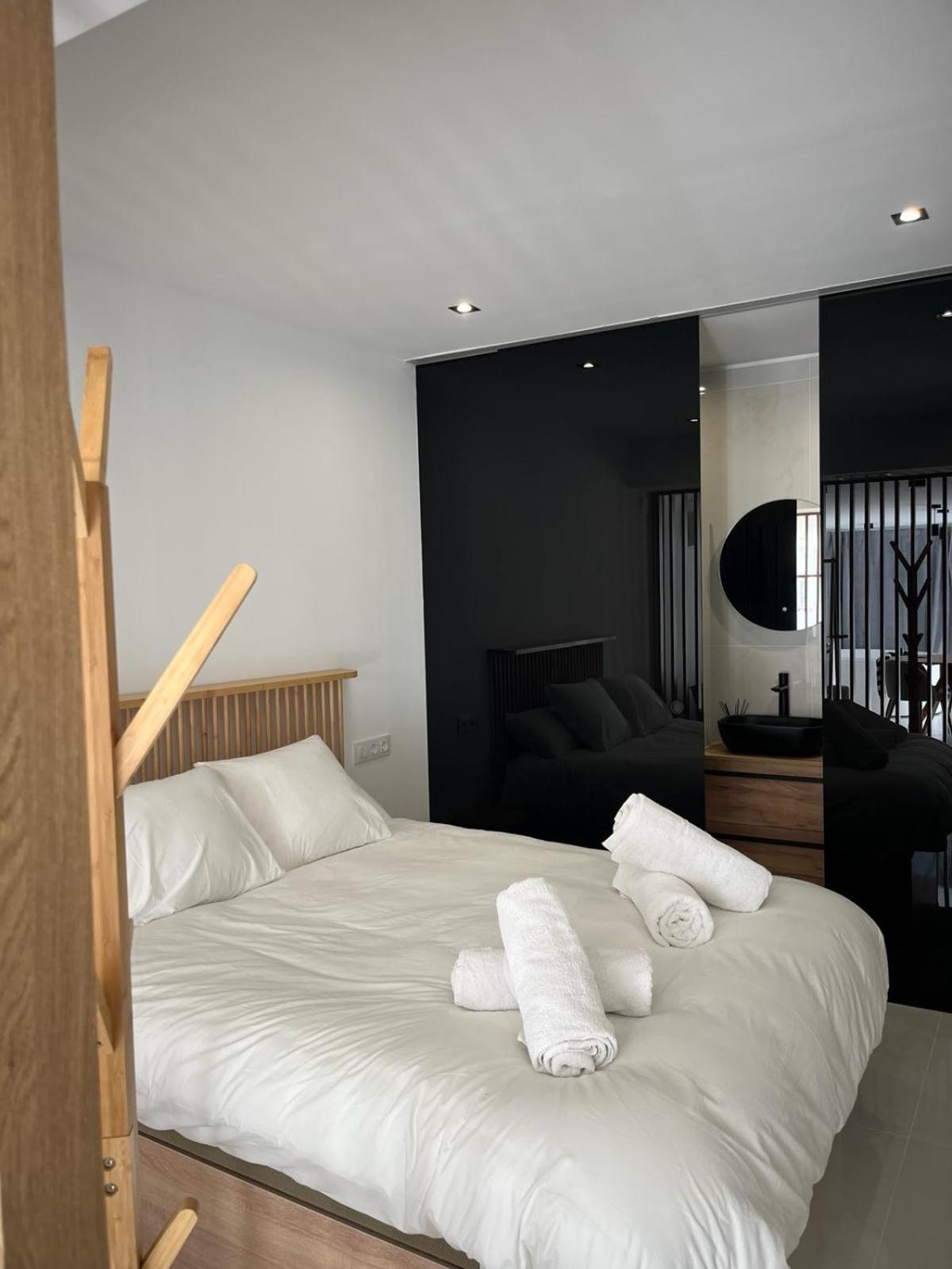 Suite Playamar Con Jacuzzi Torremolinos Exterior foto