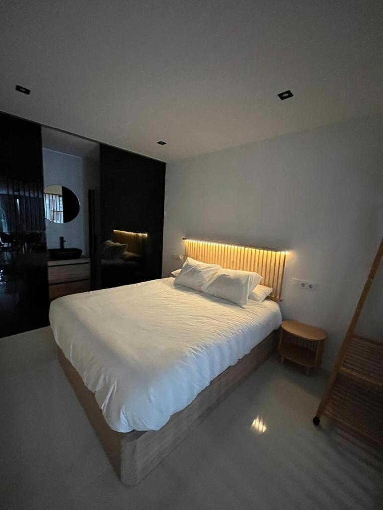 Suite Playamar Con Jacuzzi Torremolinos Exterior foto